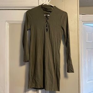 Express lace up long sleeve dress size M